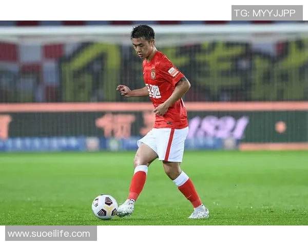 杭州足球队与深圳足球队赛后分析个人能力的深度对比与启示